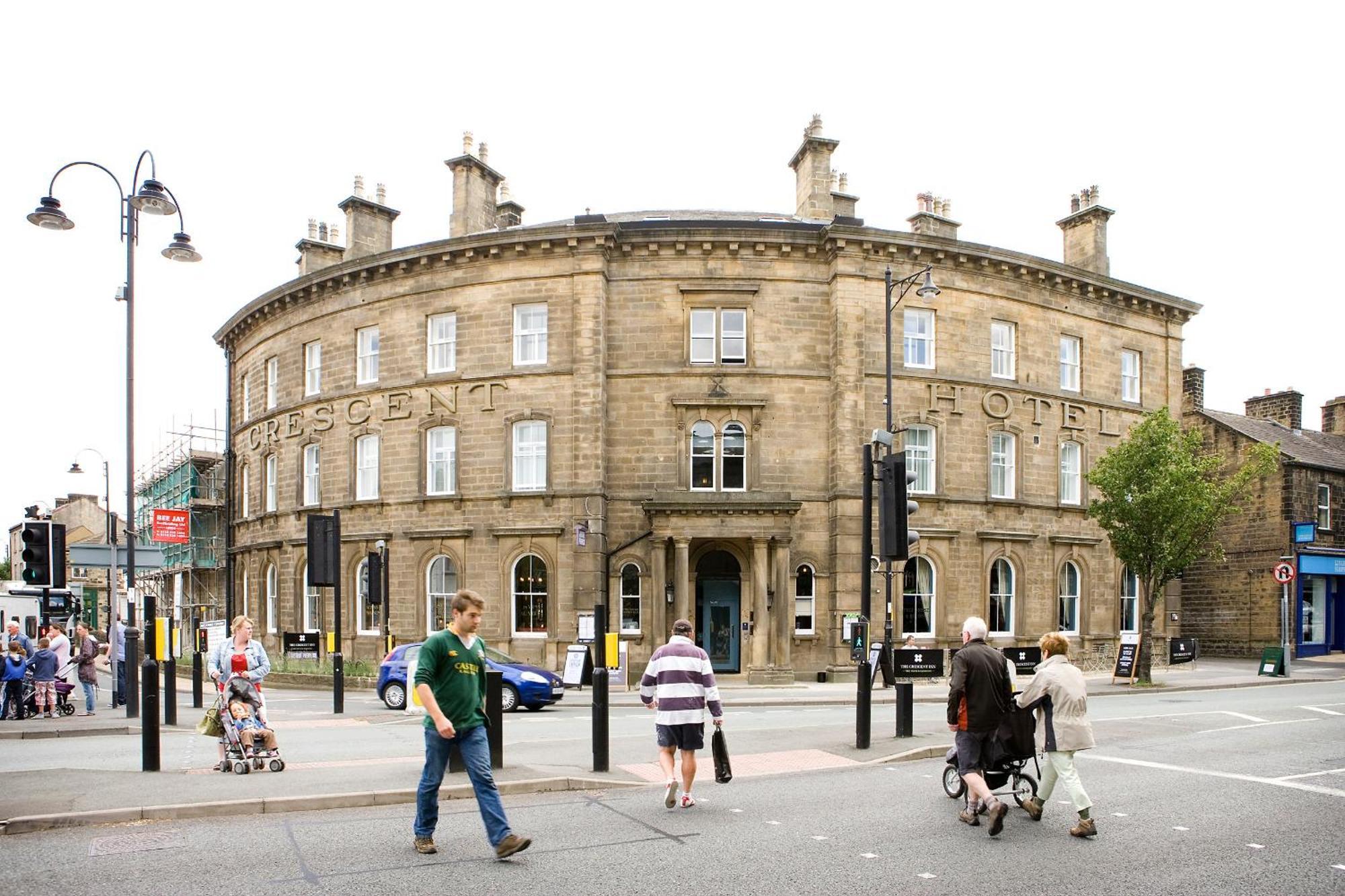 Rooms By Bistrot Pierre At The Crescent Inn Ilkley Esterno foto