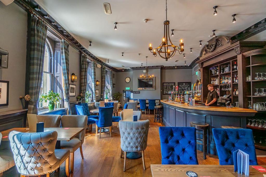 Rooms By Bistrot Pierre At The Crescent Inn Ilkley Esterno foto