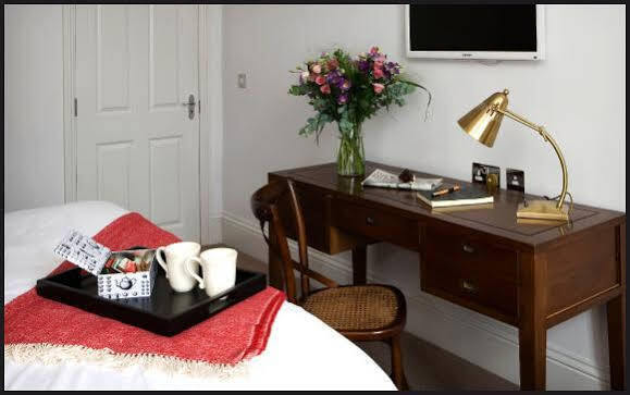 Rooms By Bistrot Pierre At The Crescent Inn Ilkley Esterno foto